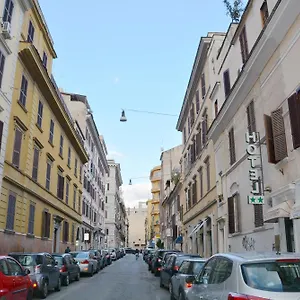 Carina Rome
